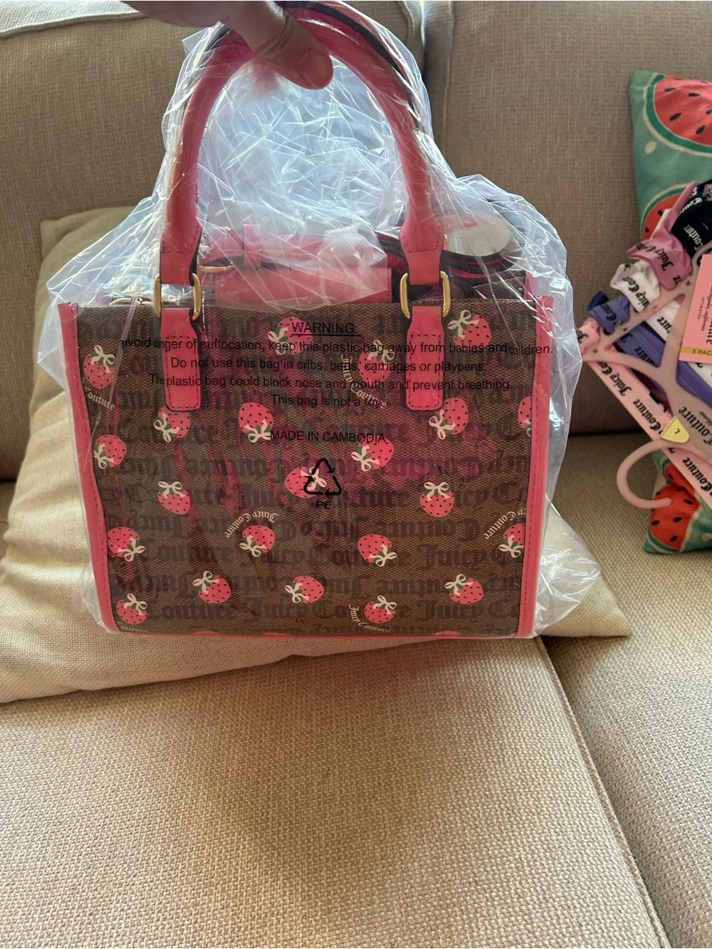 NWT JUICY COUTURE strawberry 🍓 small tote bag.